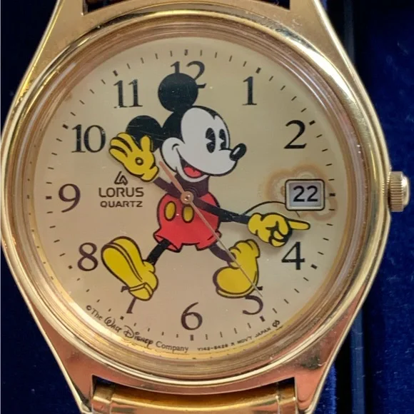 Lorus vintage Mickey mouse watch - Picture 2 of 4